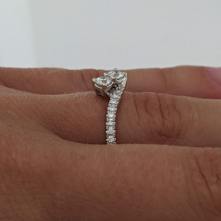 14K WHITE .53 CARAT TOTAL WEIGHT I1 I DIAMOND ROUND (22) BYPASS "EVER US" ESTATE RING 3.1 GRAMS