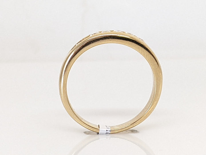 14k .20 CARAT TOTAL WEIGHT SI1 I DIAMOND ROUND (5) ESTATE CHANNEL BAND 4.6 GRAMS