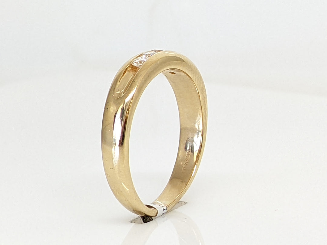 14k .20 CARAT TOTAL WEIGHT SI1 I DIAMOND ROUND (5) ESTATE CHANNEL BAND 4.6 GRAMS