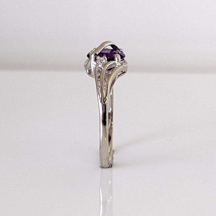 14K WHITE AMETHYST OVAL 5X7 WITH (2) MELEE GOLD BAR TOP ESTATE RING 2.2 GRAMS