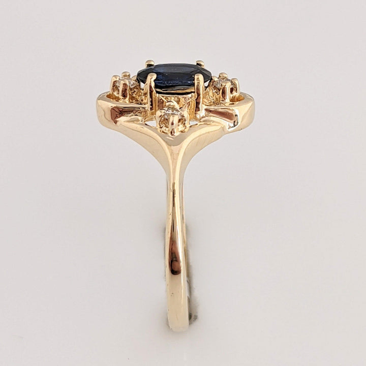 14K SAPPHIRE OVAL 4X6 WITH (4) MELEE ESTATE RING 2.4 GRAMS