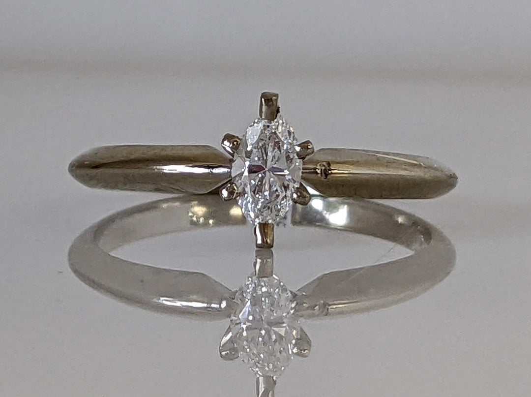 14K WHITE .26 CARAT TOTAL SI2 I DIAMOND MARQUISE SOLITAIRE ESTATE RING 1.9 GRAMS