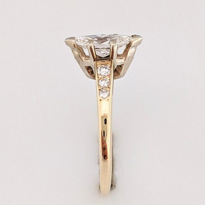 14K 1.02 CARAT TOTAL WEIGHT I1 H DIAMOND MARQUISE WITH (6) ROUND ESTATE RING 2.7 GRAMS