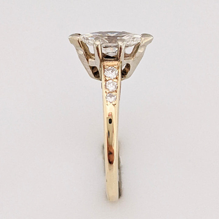 14K 1.02 CARAT TOTAL WEIGHT I1 H DIAMOND MARQUISE WITH (6) ROUND ESTATE RING 2.7 GRAMS