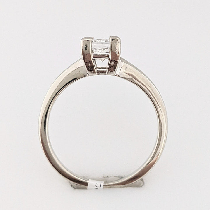 14K WHITE .71 CARAT TOTAL I1 E DIAMOND EMERALD CUT ESTATE RING 3.1 GRAMS