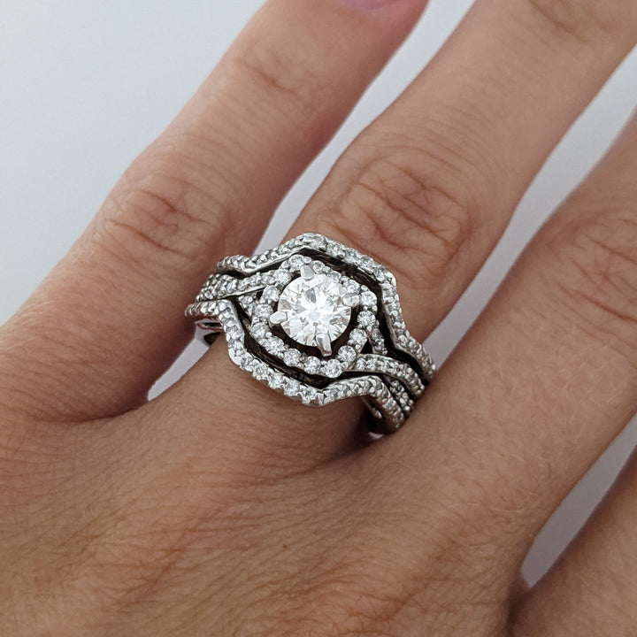 PLATINUM 1.52 CARAT TOTAL WEIGHT DIAMOND ROUND VVS2 G (97) HALO RING WITH JACKETS ESTATE SET 12.6 GRAMS