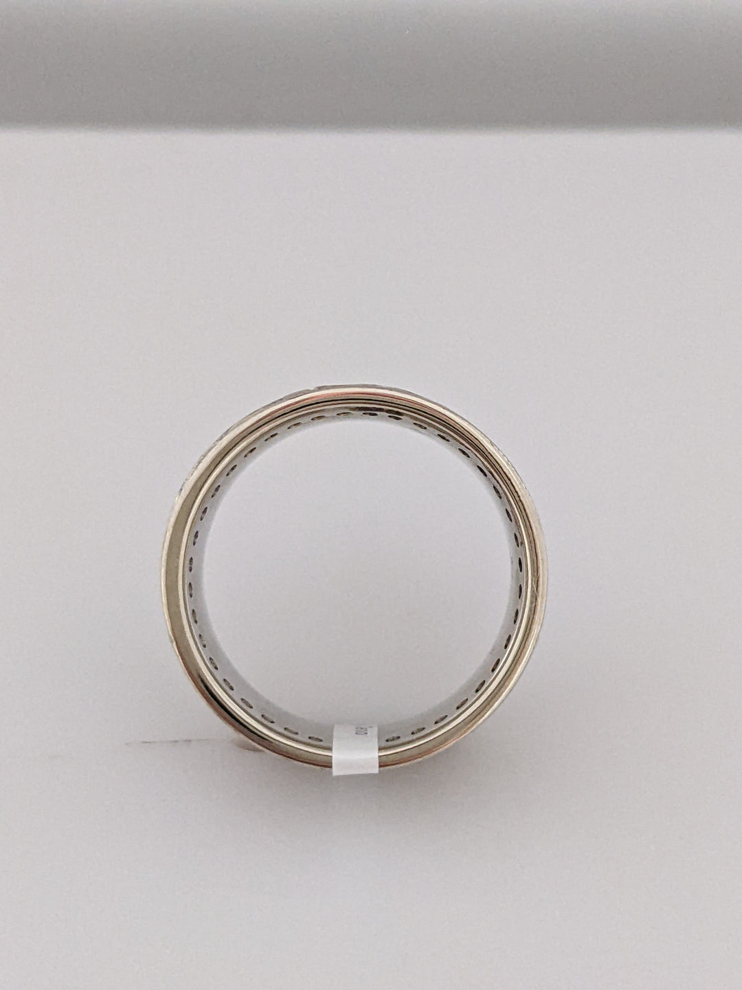 14K WHITE .72 CARAT TOTAL WEIGHT SI2 H ROUND DIAMOND (90) 9MM ETCHED ESTATE BAND 9.3 GRAMS