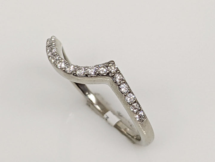 14K WHITE .20 CARAT TOTAL WEIGHT SI1 H DIAMOND ROUND (20) ESTATE CURVED BAND 1.2 GRAMS