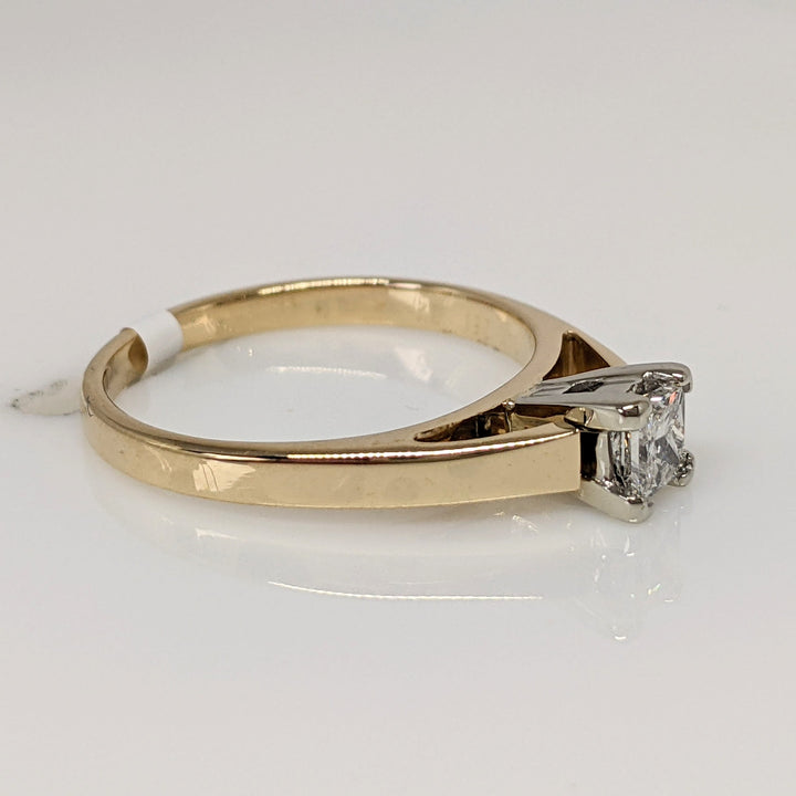 14K .32 CARAT TOTAL SI2 G DIAMOND PRINCESS CUT RAISED SHANK SOLITAIRE ESTATE RING 3.0 GRAMS
