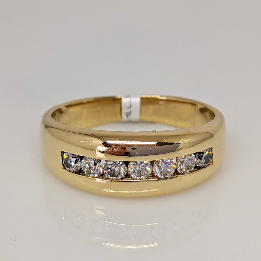 14K .49 CARAT TOTAL WEIGHT SI2H DIAMOND ROUND (7) ESTATE BAND 7.0 GRAMS