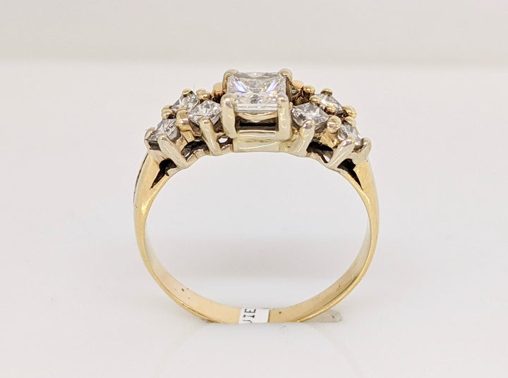 14K 1.07 CARAT TOTAL WEIGHT SI2 H DIAMOND PRINCESS CUT (7) BAGUETTES (2) ESTATE RING 3.0 GRAMS