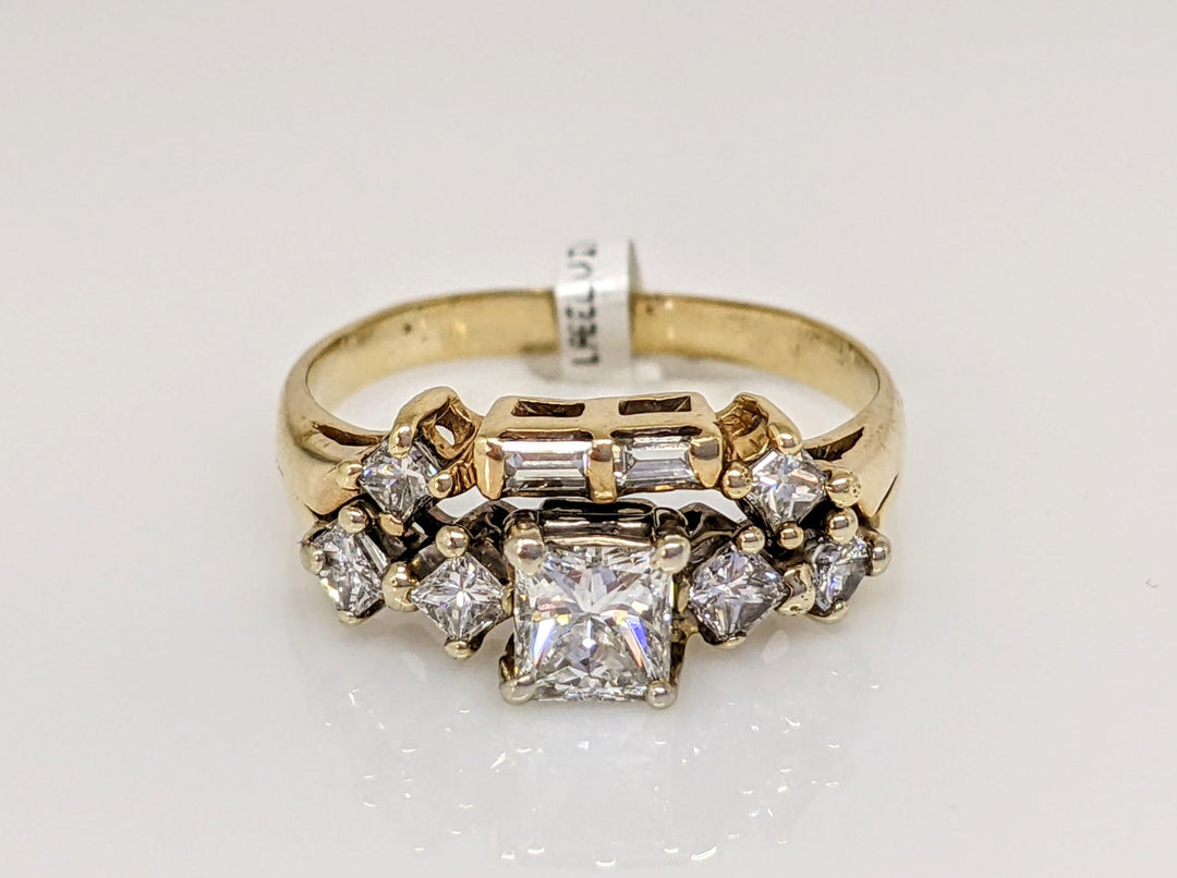 14K 1.07 CARAT TOTAL WEIGHT SI2 H DIAMOND PRINCESS CUT (7) BAGUETTES (2) ESTATE RING 3.0 GRAMS