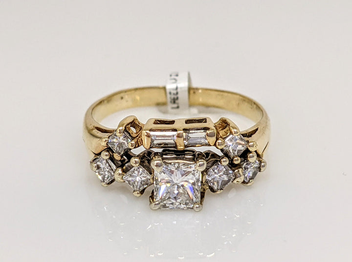 14K 1.07 CARAT TOTAL WEIGHT SI2 H DIAMOND PRINCESS CUT (7) BAGUETTES (2) ESTATE RING 3.0 GRAMS