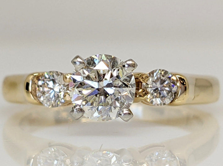 14K .90 CARAT TOTAL WEIGHT I H DIAMOND ROUND (3) TRINITY ESTATE RING 3.8 GRAMS