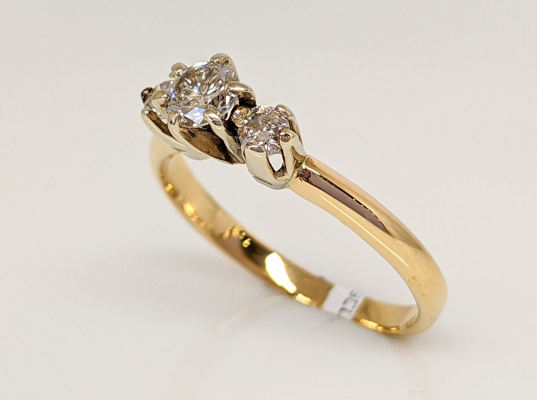 14K .42 CARAT TOTAL WEIGHT SI2 J DIAMOND ROUND (3) TRINITY ESTATE RING 2.3 GRAMS