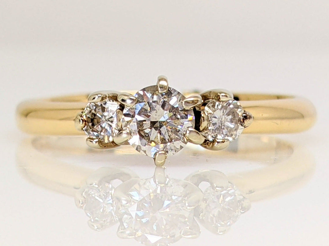 14K .42 CARAT TOTAL WEIGHT SI2 J DIAMOND ROUND (3) TRINITY ESTATE RING 2.3 GRAMS