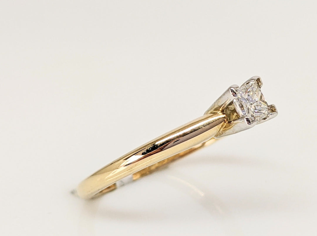 14K .19 CARAT TOTAL SI2 G DIAMOND PRINCESS CUT SOLITAIRE ESTATE RING 2.1 GRAMS