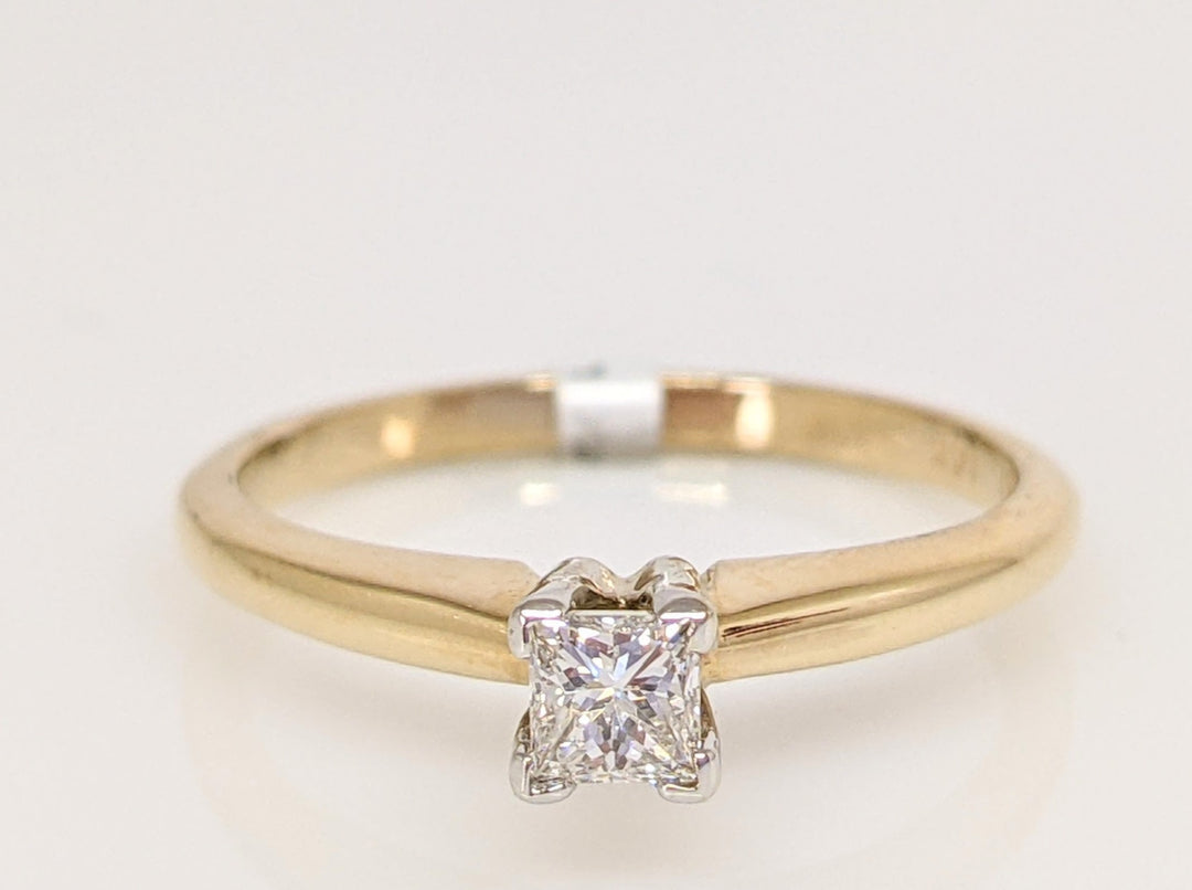 14K .19 CARAT TOTAL SI2 G DIAMOND PRINCESS CUT SOLITAIRE ESTATE RING 2.1 GRAMS