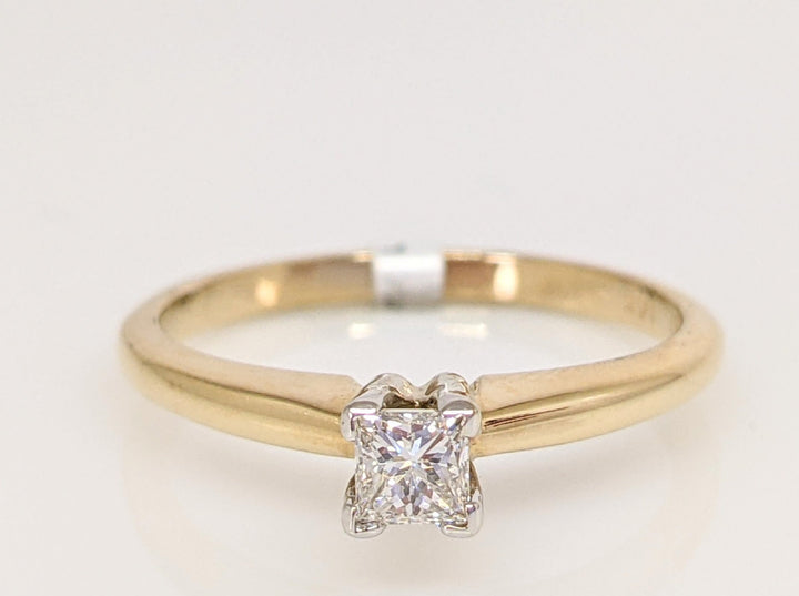 14K .19 CARAT TOTAL SI2 G DIAMOND PRINCESS CUT SOLITAIRE ESTATE RING 2.1 GRAMS