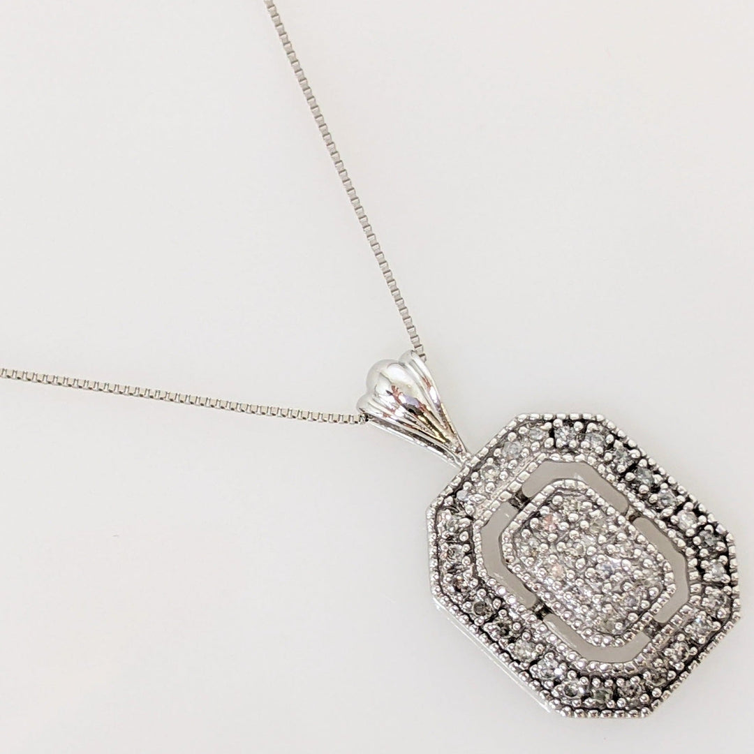 10K WHITE ROUND DIAMOND OCTAGON SHAPE ESTATE PENDANT & CHAIN 3.2 GRAMS