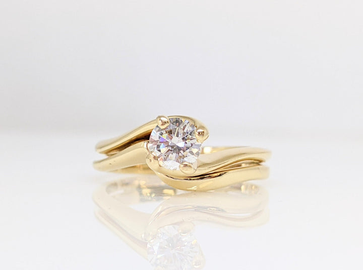 14K .40 CARAT TOTAL I1 J DIAMOND ROUND ESTATE BYPASS RING 3.8 GRAMS