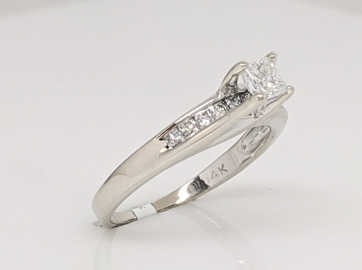 14K WHITE .47 CARAT TOTAL WHITE SI1 G DIAMOND PRINCESS CUT (11) ESTATE RING 2.7 GRAMS