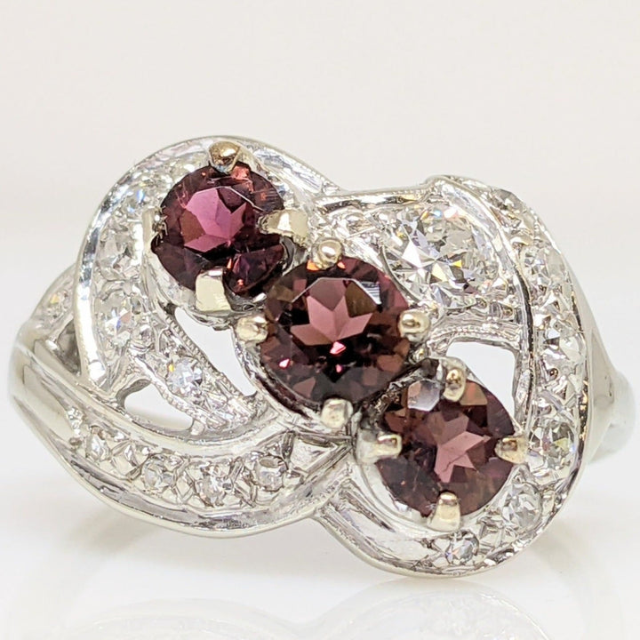 10K WHITE PINK TOURMALINE ROUND (3) WITH .45 DIAMOND TOTAL WEIGHT ESTATE RING 4.1 GRAMS