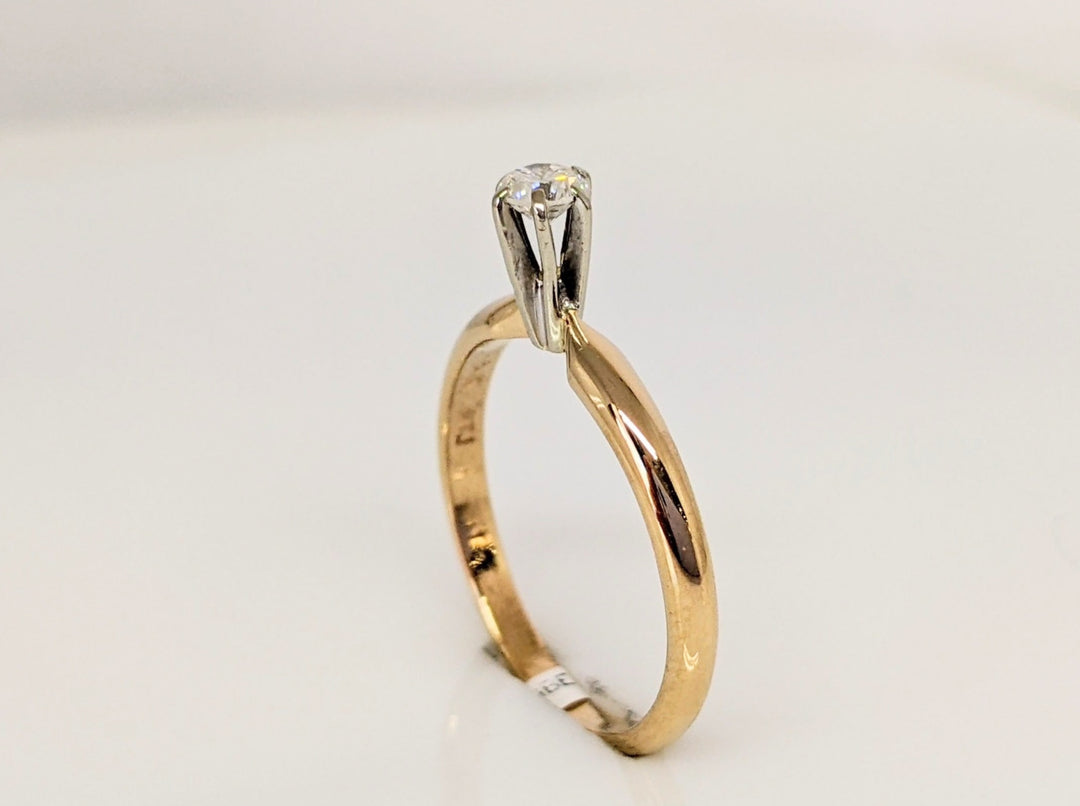 14K .12 CARAT TOTAL I1 G DIAMOND ROUND ESTATE SOLITAIRE RING 2.0 GRAMS