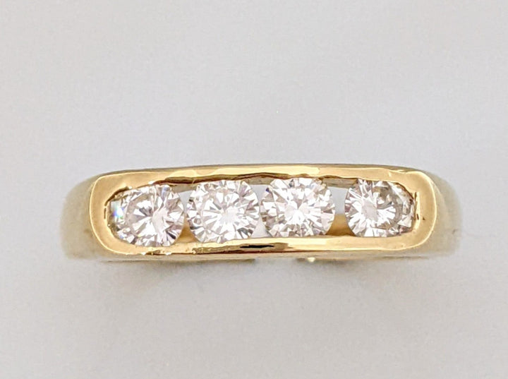 18K .76 CARAT TOTAL WEIGHT SI2 J DIAMOND ROUND (4) CHANNEL SET ESTATE BAND 4.2 GRAMS