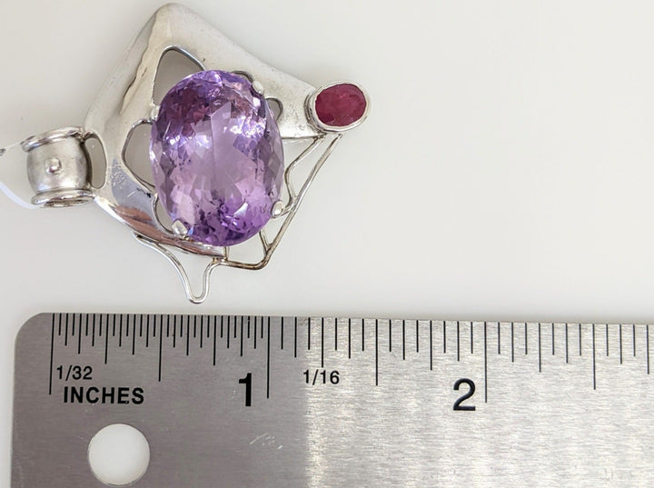 STERLING SILVER/ 14K AMETHYST OVAL 15X20 WITH 5X6 RUBY FREE FORM ESTATE PENDANT 14.6 GRAMS