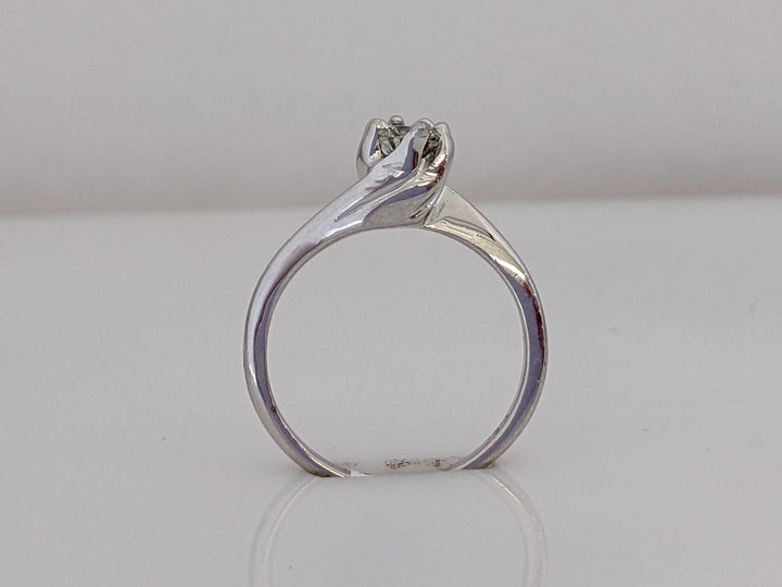 14K .38 CARAT TOTAL SI1 I DIAMOND ROUND BYPASS ESTATE RING 2.4 GRAMS