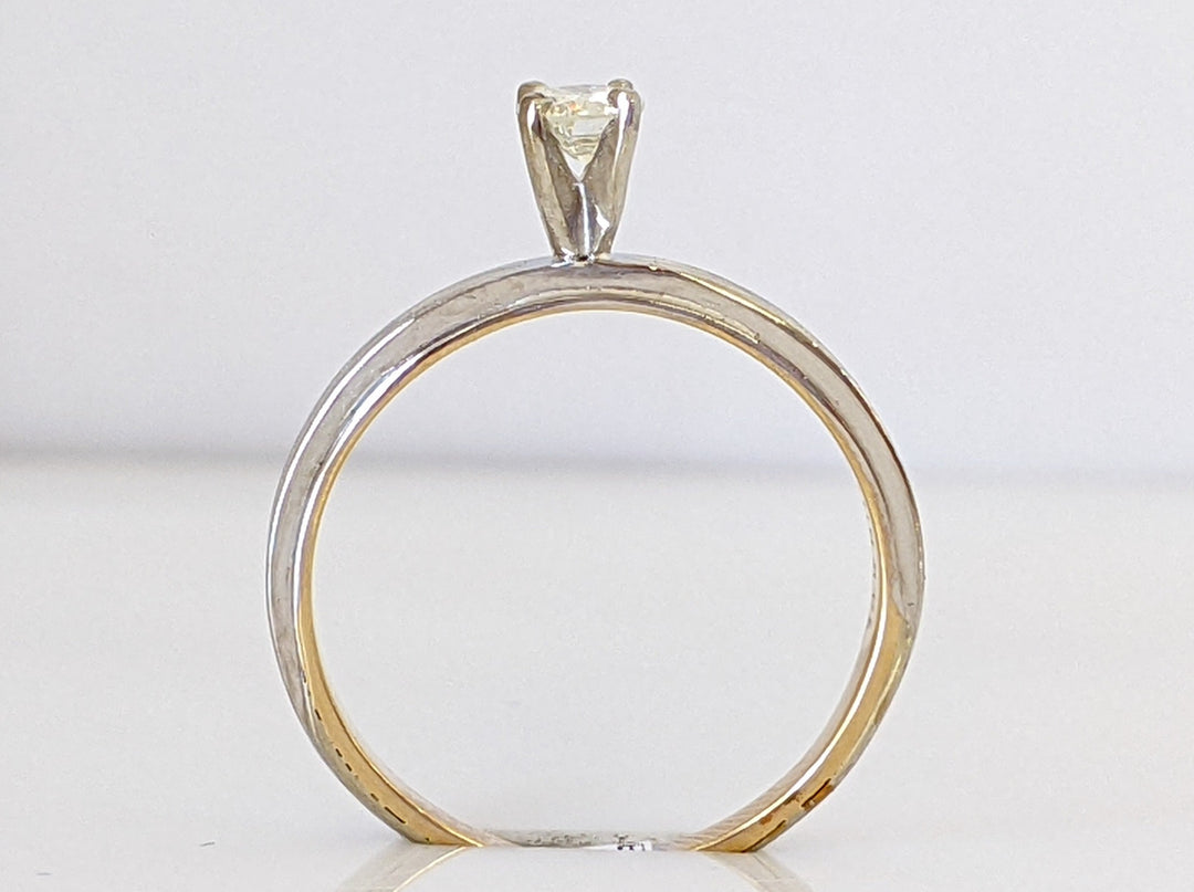 14K TWO-TONE .28 CARAT TOTAL SI I ROUND SOLITAIRE DIAMOND ESTATE 2.9 GRAMS