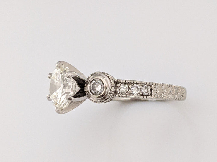 14K WHITE 2.77 CARAT TOTAL WEIGHT SI2 J DIAMOND ROUND (69) ESTATE RING 6.8G