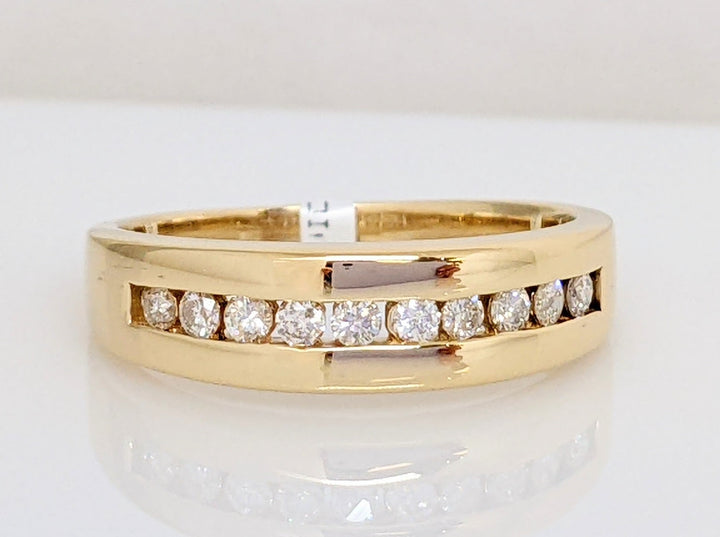 14K .25 CARAT TOTAL WEIGHT I1 I DIAMOND ROUND (10) ESTATE CHANNEL SET BAND 4.7 GRAMS
