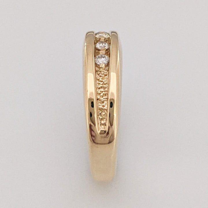 14K .12 CARAT TOTAL WEIGHT SI2 I DIAMOND ROUND (4) ESTATE BAND 4.7 GRAMS