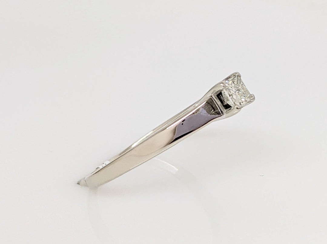14K WHITE .33 CARAT TOTAL SI2 H DIAMOND PRINCESS CUT ESTATE RING 3.0 GRAMS