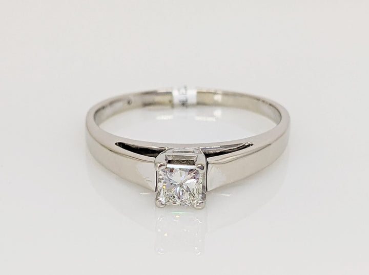 14K WHITE .33 CARAT TOTAL SI2 H DIAMOND PRINCESS CUT ESTATE RING 3.0 GRAMS