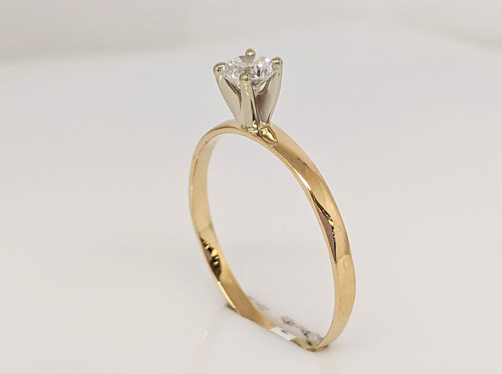 14K .25 CARAT TOTAL I1 H DIAMOND ROUND ESTATE SOLITAIRE RING 1.1 GRAM