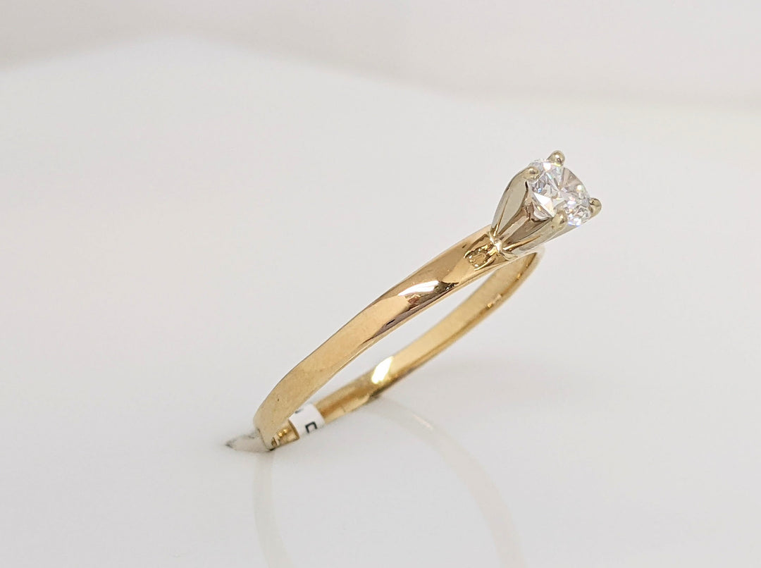 14K .25 CARAT TOTAL I1 H DIAMOND ROUND ESTATE SOLITAIRE RING 1.1 GRAM