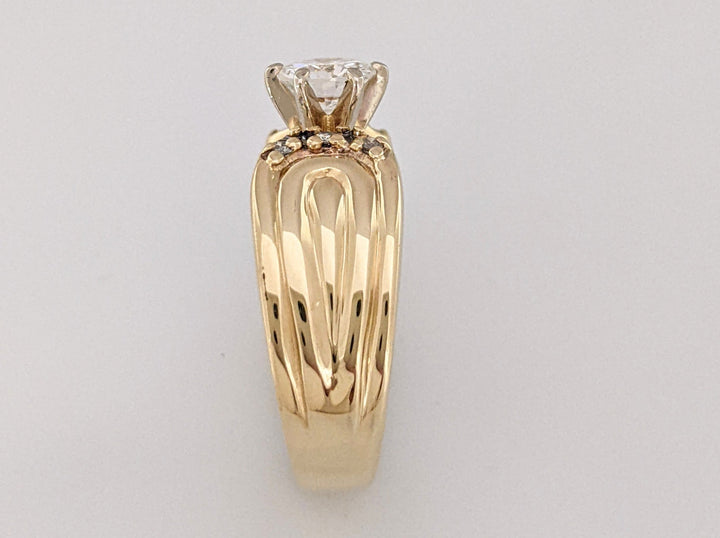 14K .72 CARAT TOTAL WEIGHT VS1 G DIAMOND ROUND (7) ESTATE RING 4.2 GRAMS