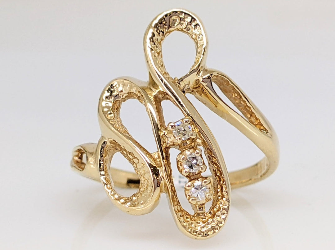 14K .06 CARAT TOTAL WEIGHT DIAMOND ROUND (3) FREE FORM ESTATE RING 4.0 GRAMS