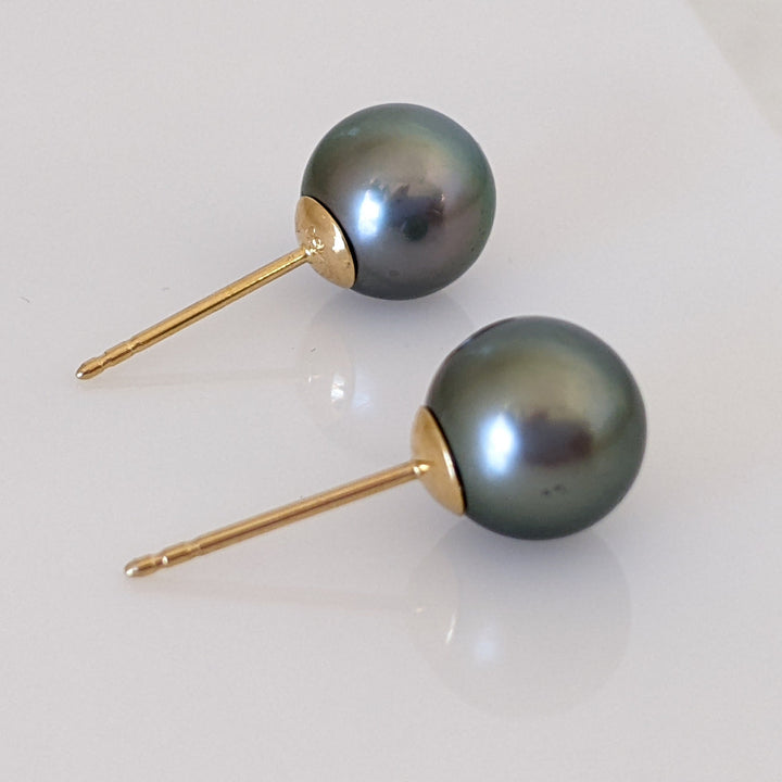 18K PEARL TAHITIAN CULTURED 9.4MM ESTATE STUD EARINGS 2.9 GRAMS