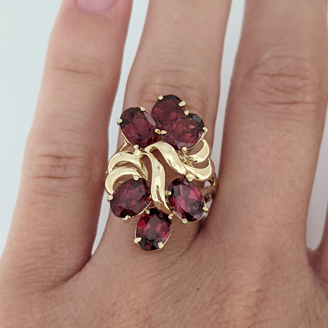 14K GARNET OVAL (6) 5X7 CLUSTER ESTATE RING 4.1 GRAMS