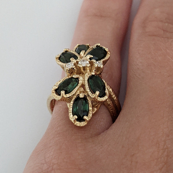 14K GREEN TOURMALINE OVAL (6) 3X5 WITH (3) MELEE ESTATE CLUSTER RING 4.5 GRAMS