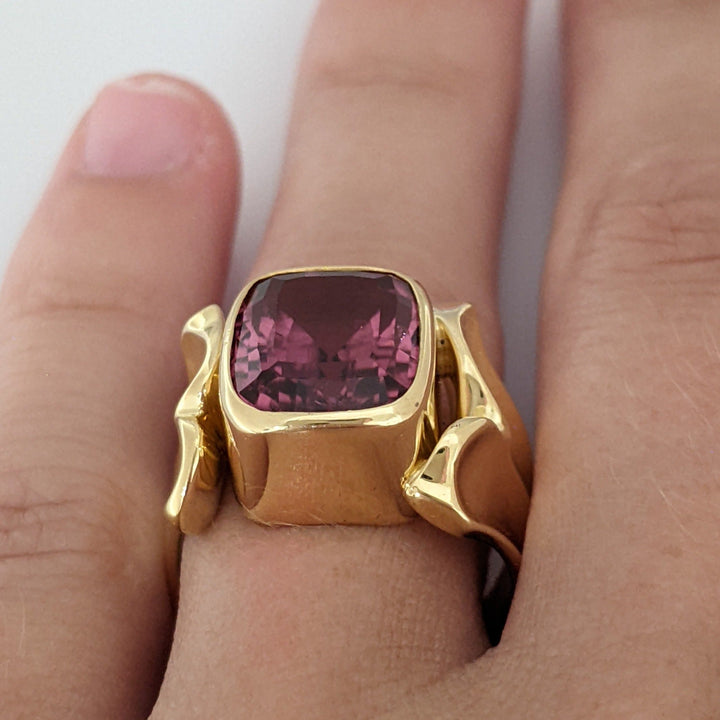 18K PINK TOURMALINE CUSHION CUT 9X11 BEZEL SET ESTATE RING 11.4 GRAMS