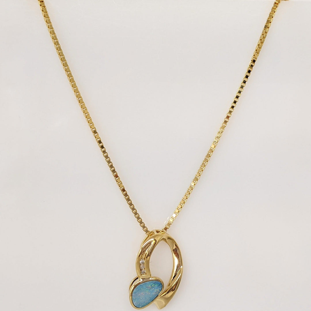 14K DOUBLET OPAL FREE-FORM WITH (3) MLEEE ESTATE PENDANT & CHAIN 10.9 GRAMS