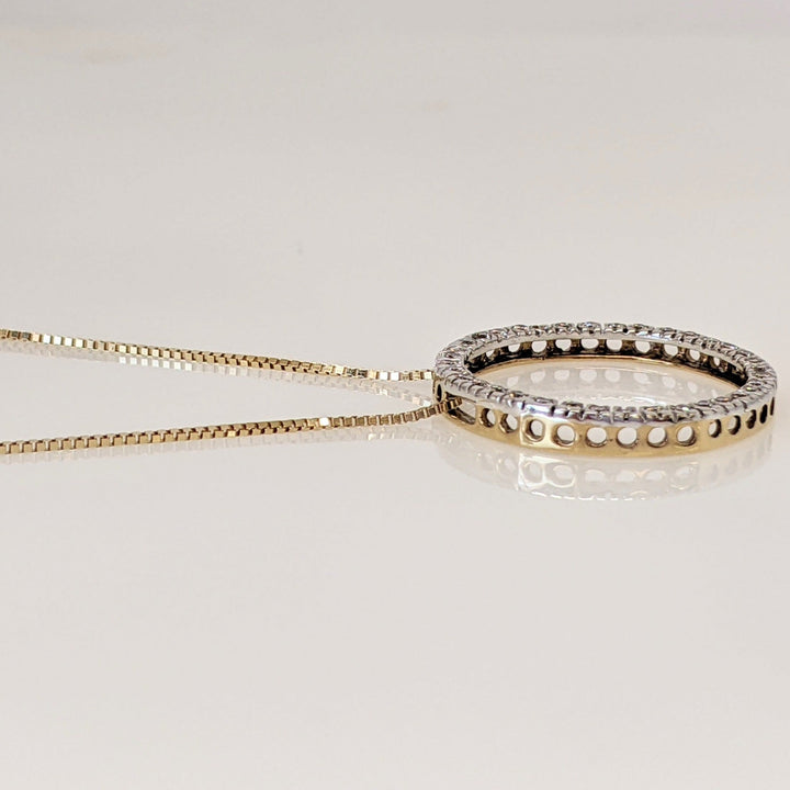 10K .27 CARAT TOTAL WEIGHT SI2 I DIAMOND ROUND (36) CIRCLE ESTATE PENDANT & 14K CHAIN 3.3 GRAMS