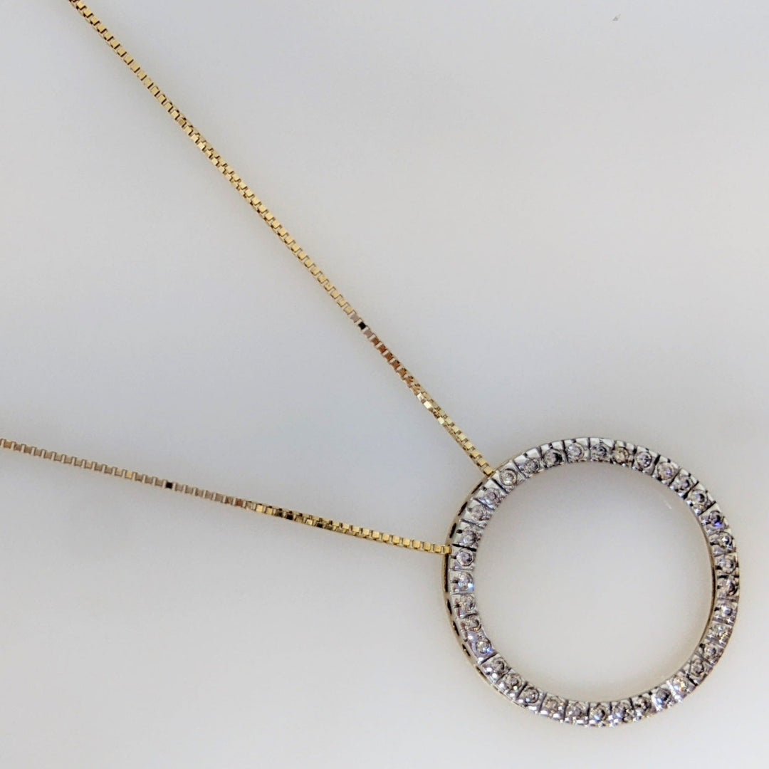 10K .27 CARAT TOTAL WEIGHT SI2 I DIAMOND ROUND (36) CIRCLE ESTATE PENDANT & 14K CHAIN 3.3 GRAMS