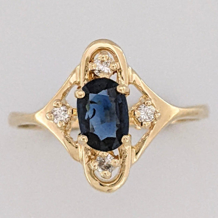 14K SAPPHIRE OVAL 4X6 WITH (4) MELEE ESTATE RING 2.4 GRAMS