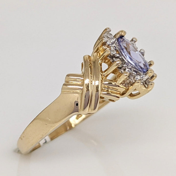 14K PURPLE GLASS MARQUISE 3X6 WITH (4) MELEE ESTATE RING 2.8 GRAMS